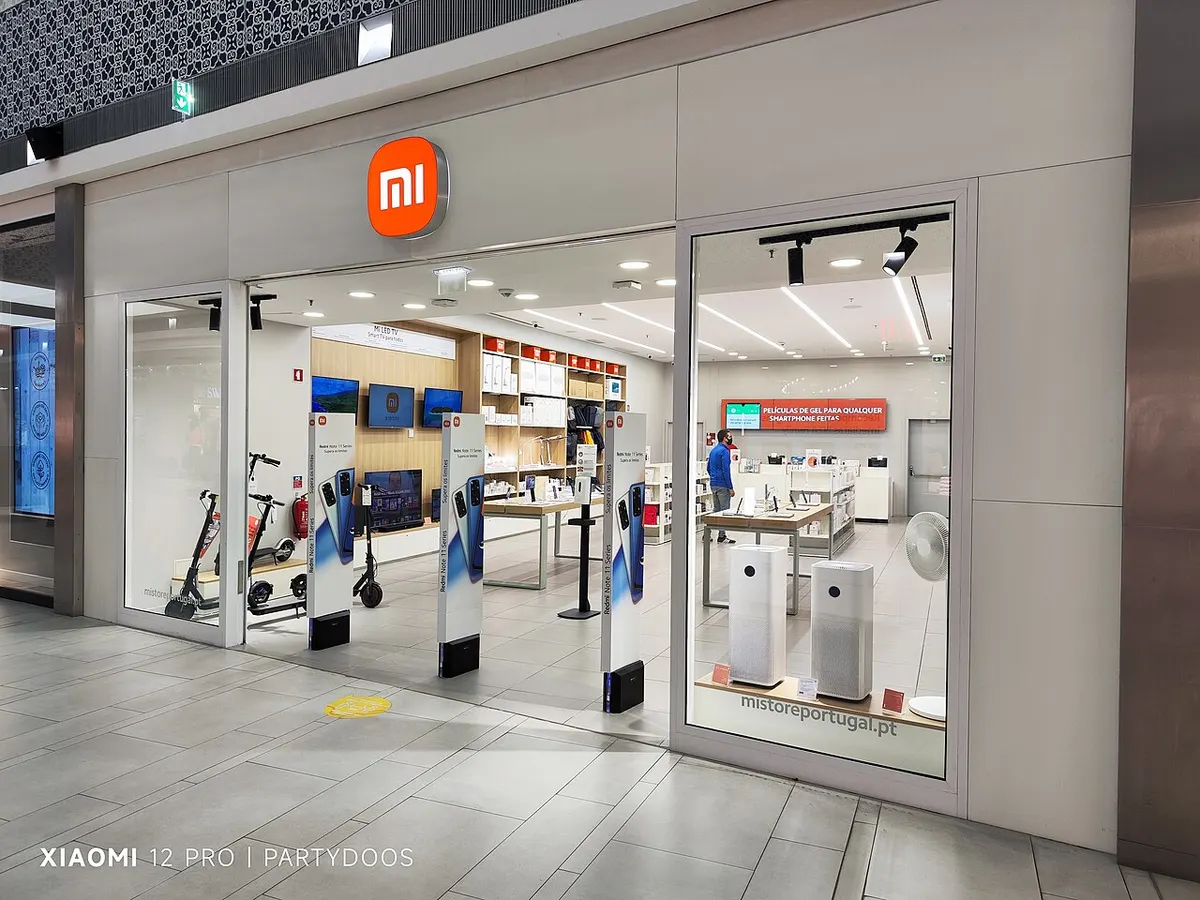 Xiaomi storefront in Portugal